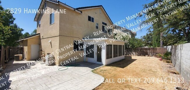 Building Photo - Tracy Location Location! Excellent 3 Bedro...