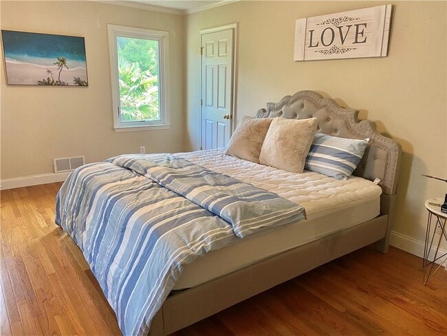 Building Photo - 1679 Rangewood Dr SW