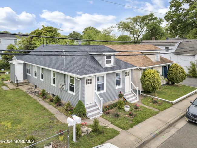 Building Photo - 89 Forest Ave