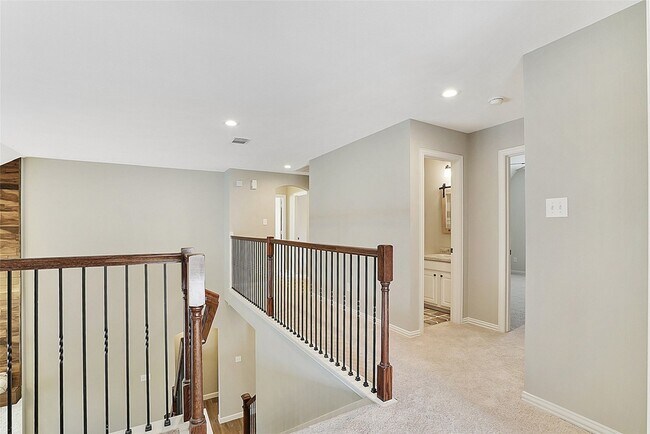 Building Photo - 87 N Concord Valley Cir