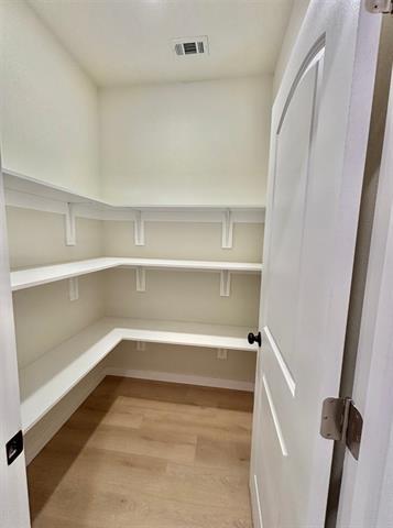 Building Photo - 1031 W Coffin St