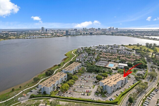 Building Photo - 500 Executive Center Dr