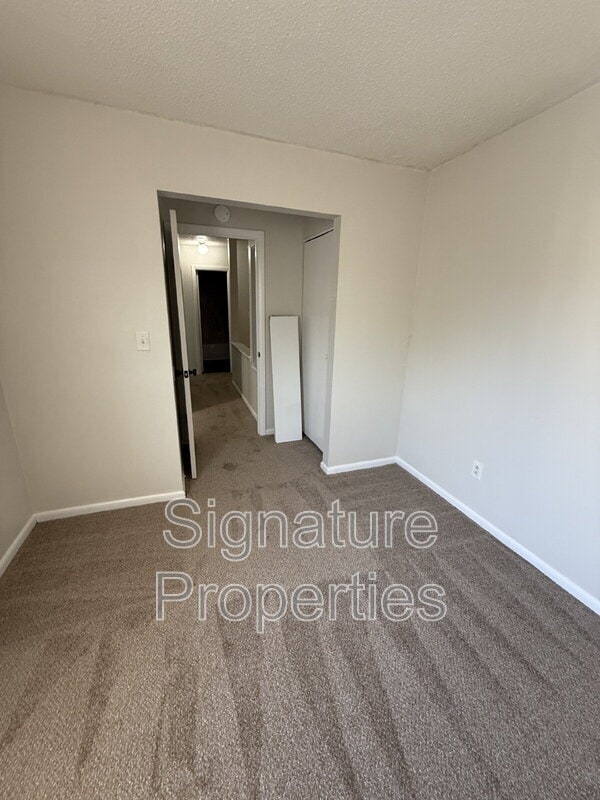 Building Photo - 1006 Coastaway Dr