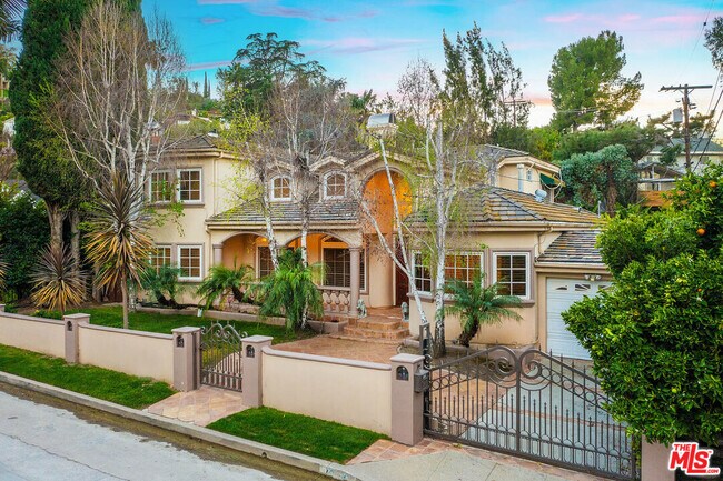 Building Photo - 4063 Benedict Canyon Dr