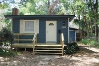 Building Photo - 2730 Apache Ave