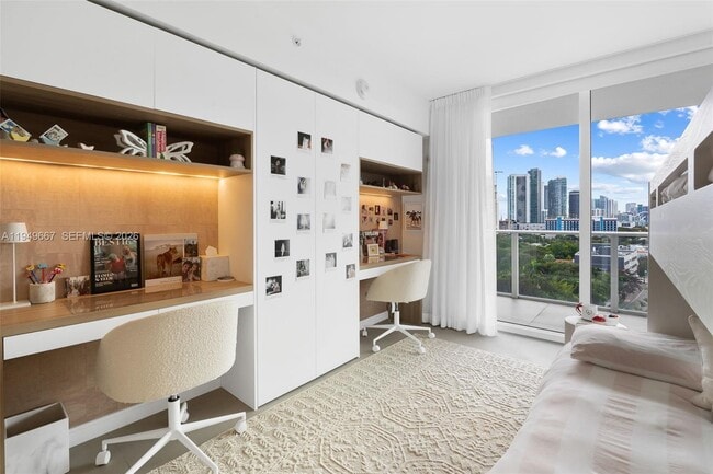 Building Photo - 4250 Biscayne Blvd