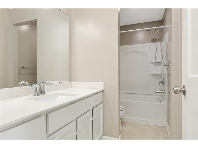 Building Photo - 17545 57th St NE