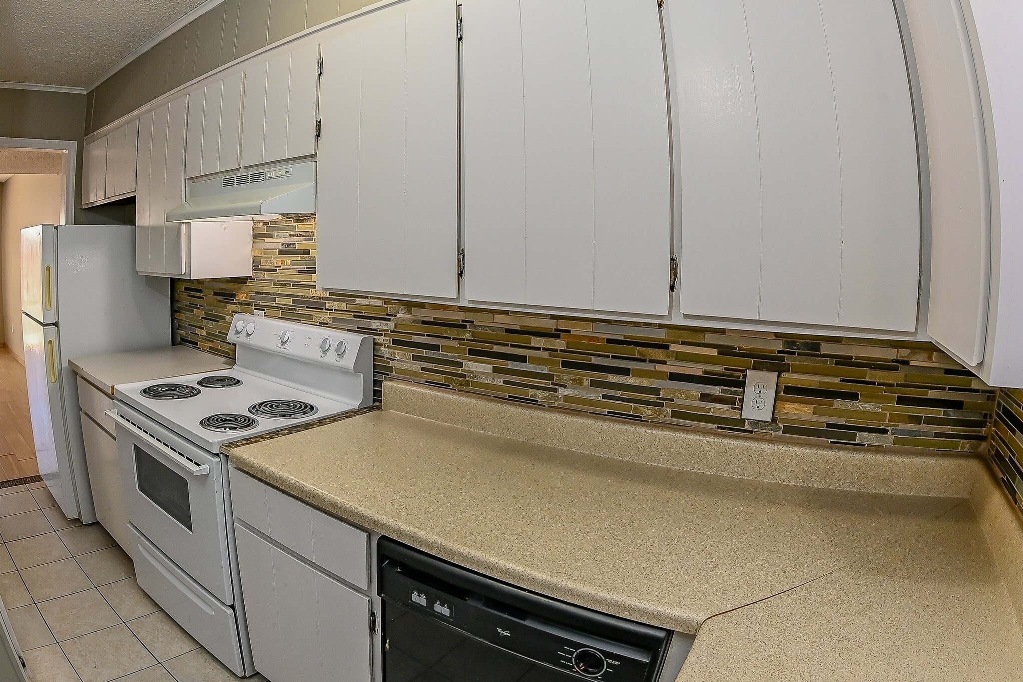 Building Photo - 2054 Garland Ave