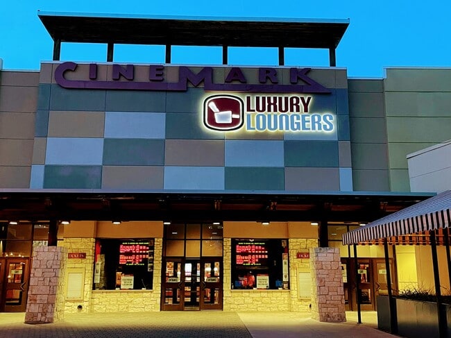 Building Photo - 104 S Tumbleweed Trail