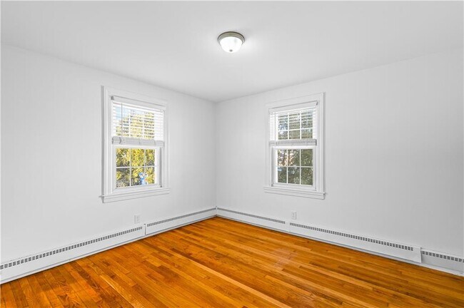 Building Photo - 111 Canna St