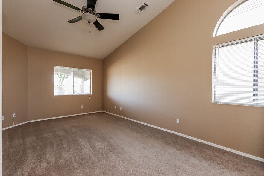 Building Photo - 6775 W Yearling Rd