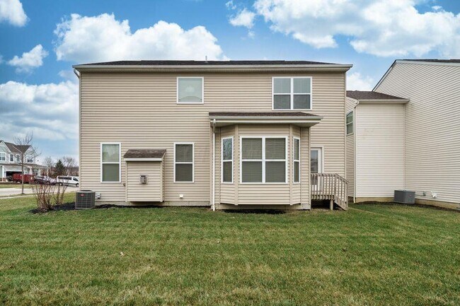 Building Photo - 5912 Danann Dr