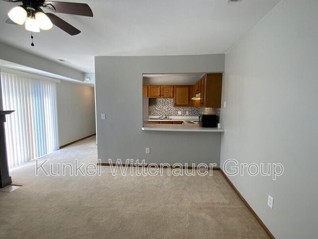 Building Photo - 285 Eagle Ridge