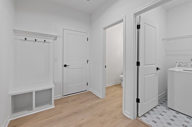 Building Photo - 1601 Malcus Ct