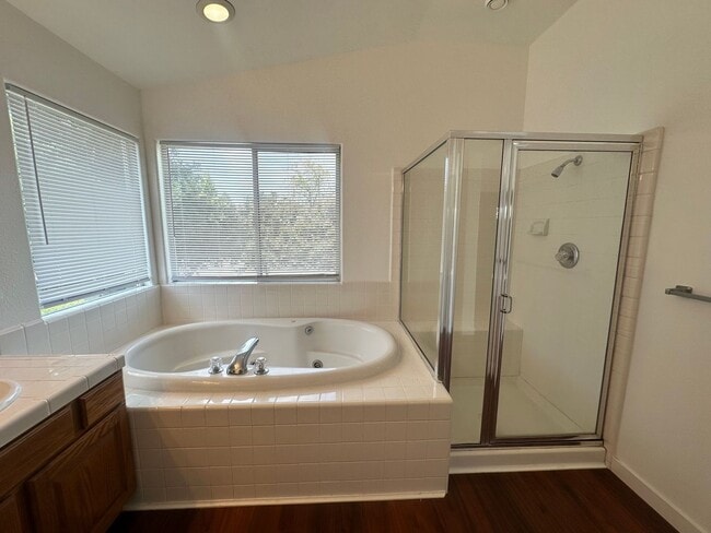 Building Photo - 5730 W Monte Verde Ct