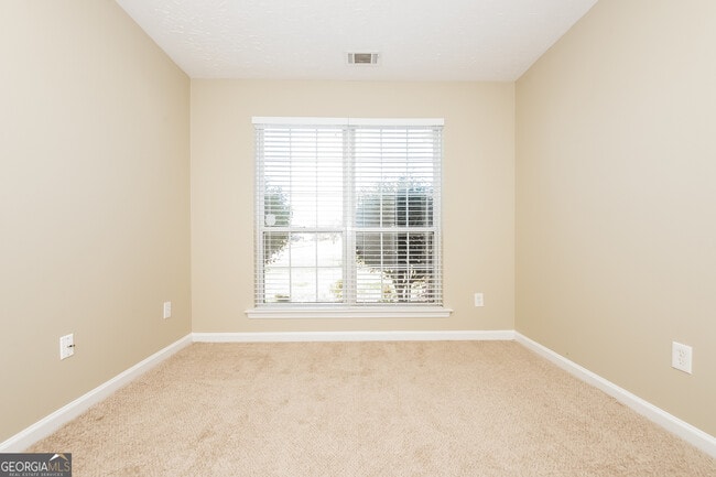 Building Photo - 1343 Wimbleton Cove