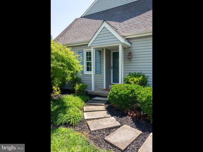 Building Photo - 1616 Todd Ln