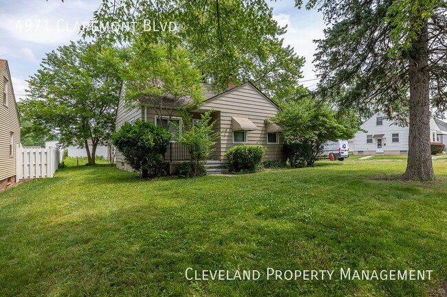 Building Photo - Charming Garfield Hts. Home