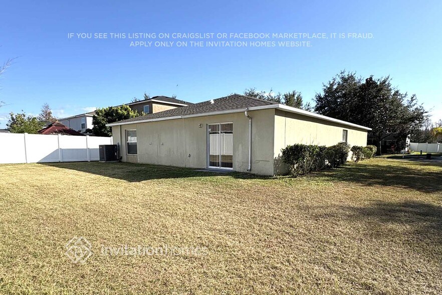 Building Photo - 30751 Sonnet Glen Dr