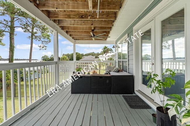 Building Photo - 1725 Union Ave