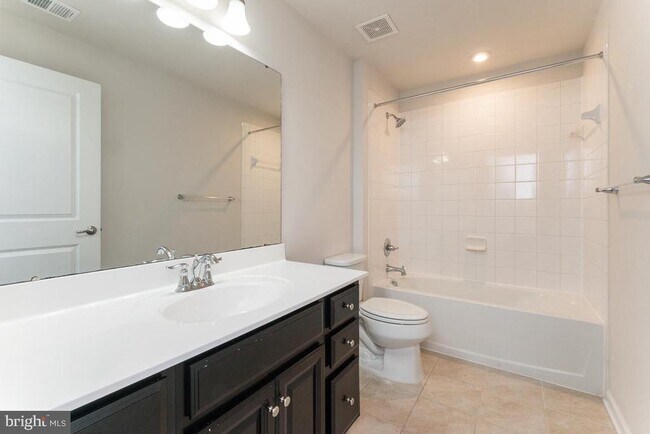 Building Photo - 9907 Cedarmass Cir