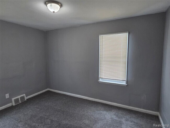 Building Photo - 12920 Payton St