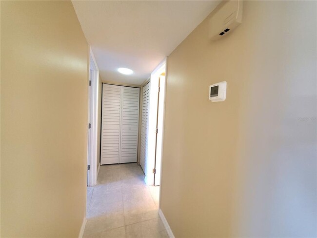 Building Photo - 311 Garvin St