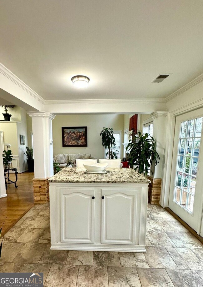 Building Photo - 4361 Windmoor Dr NW