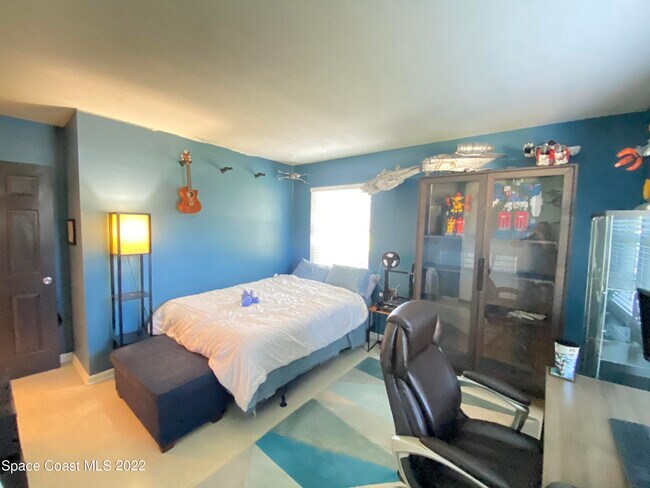 Building Photo - 2668 Bernice Ct