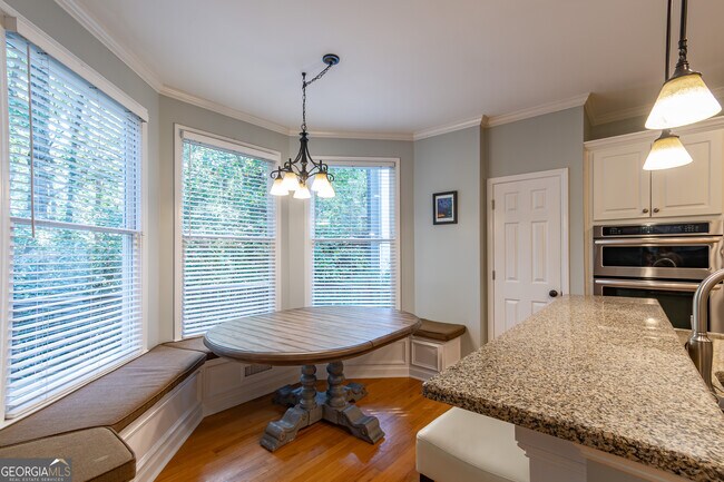 Building Photo - 651 Briarleigh Way