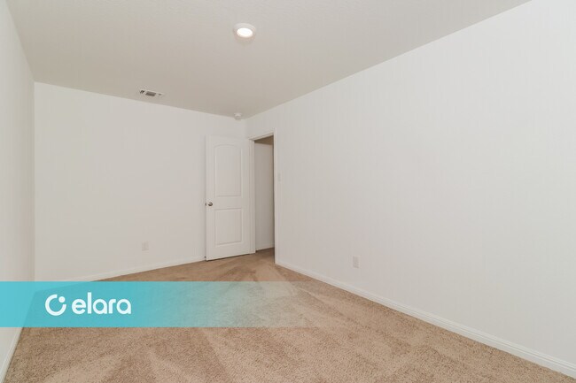Building Photo - 505 Scarborough Cv