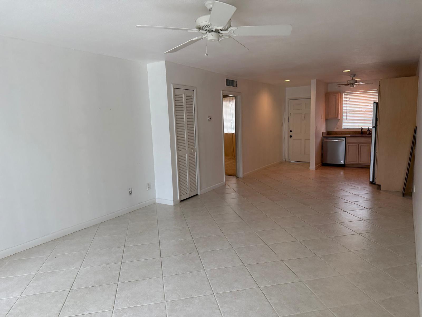 Building Photo - 1250 S Denning Dr