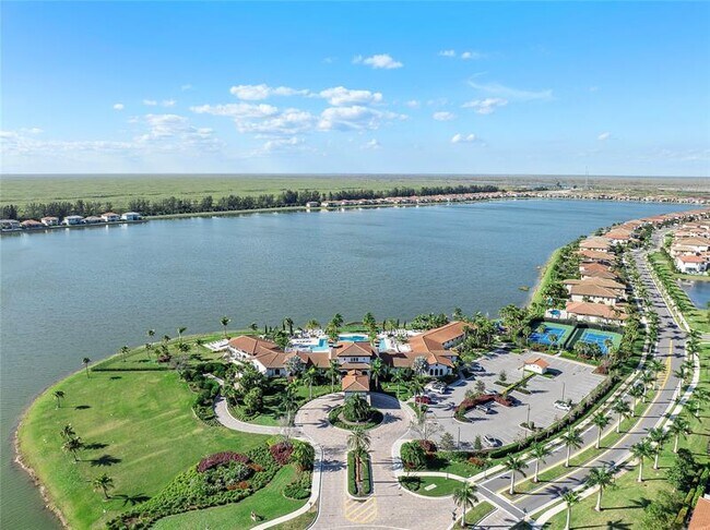 Building Photo - 11785 Waterway Cir