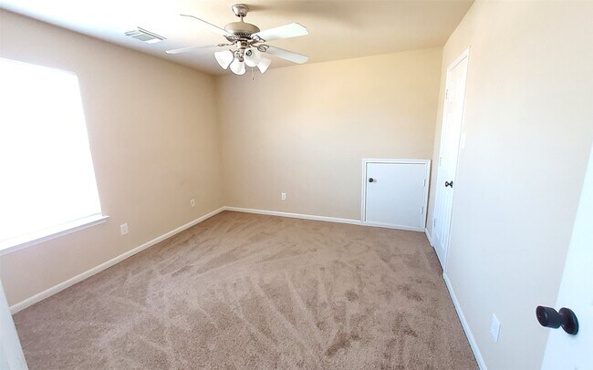 Building Photo - 12911 Brook Arbor Ct