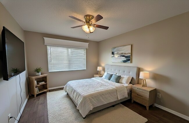 Building Photo - 610 Kenwick Cir