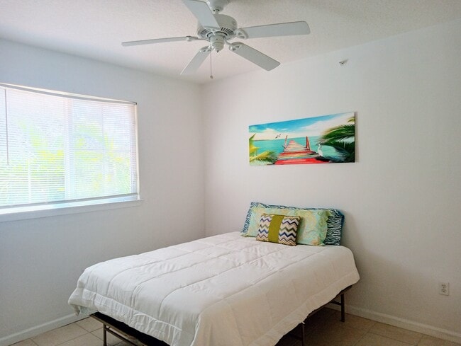 Building Photo - 2018 Alta Meadows Ln