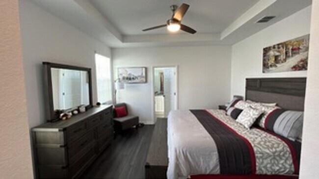 Building Photo - 2129 Celebration Blvd