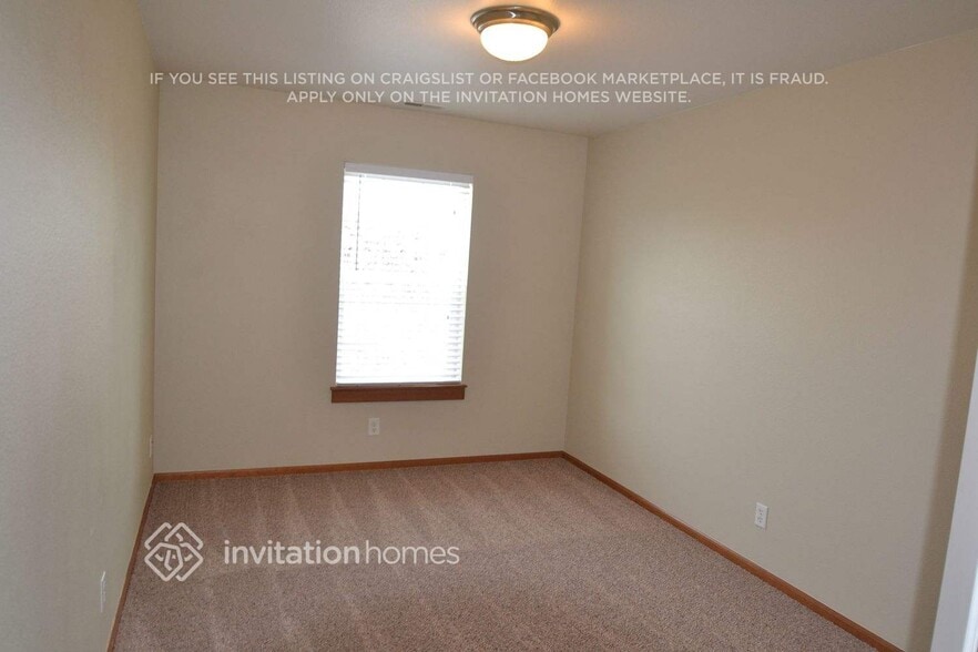 Building Photo - 13824 172nd Pl E