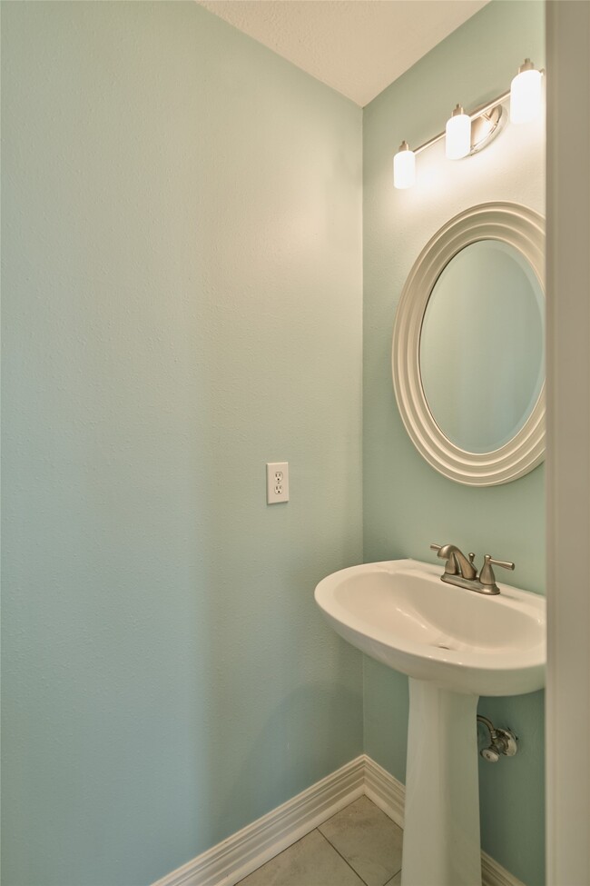 Building Photo - 39 N Walden Elms Cir