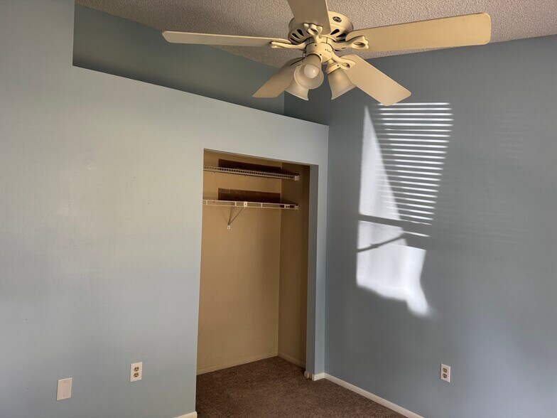 Building Photo - 746 N Jefferson Ave