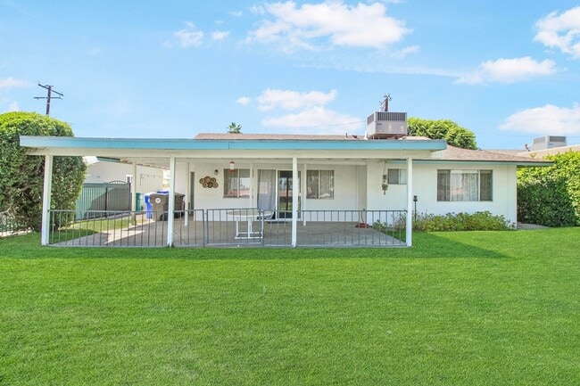 Building Photo - 43480 Illinois Ave