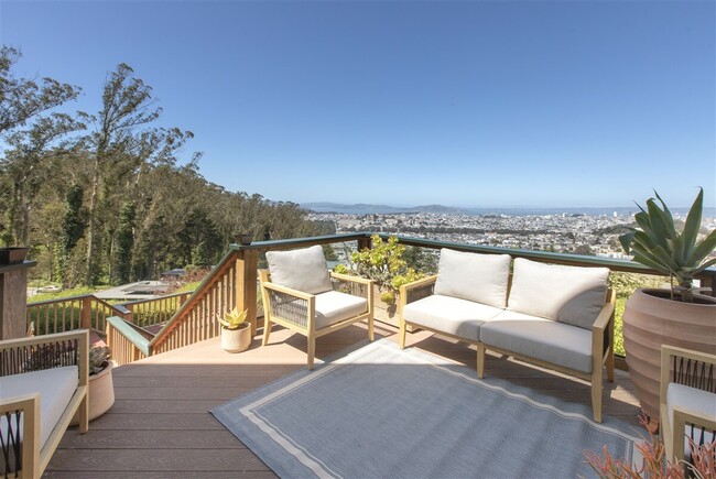 Building Photo - 180 St Germain Ave