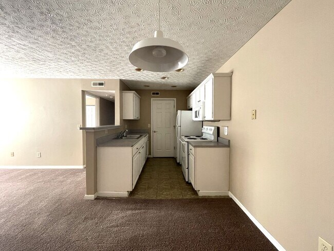 Building Photo - 5448 Cypress Chase