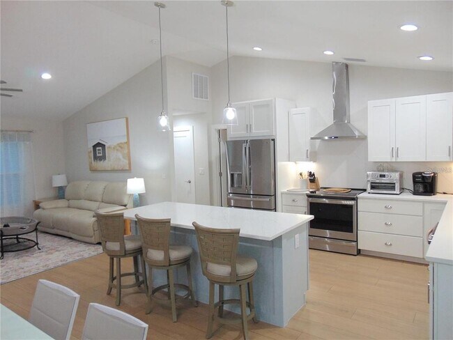 Building Photo - 451 Tanager Rd