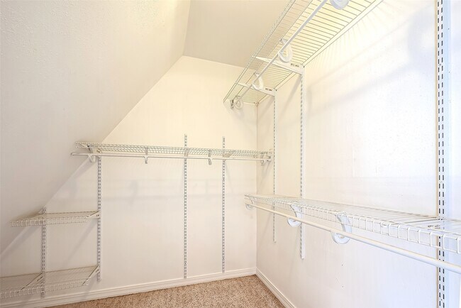 Building Photo - 16018 Conners Ace Dr