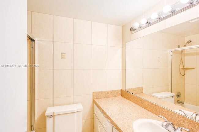 Building Photo - 7441 Wayne Ave