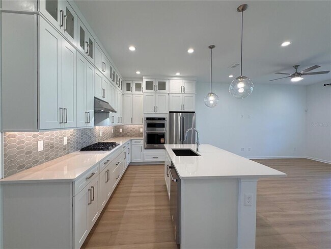 Building Photo - 14213 Spg Gdn Dr