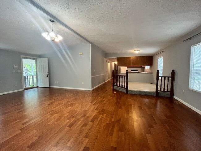 Building Photo - Spacious 3BR Home in Franklinton