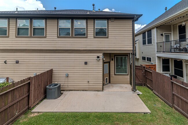 Building Photo - 5543 Purple Meadow Ln