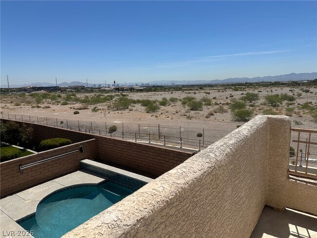 Building Photo - 11077 Village Crest Ln
